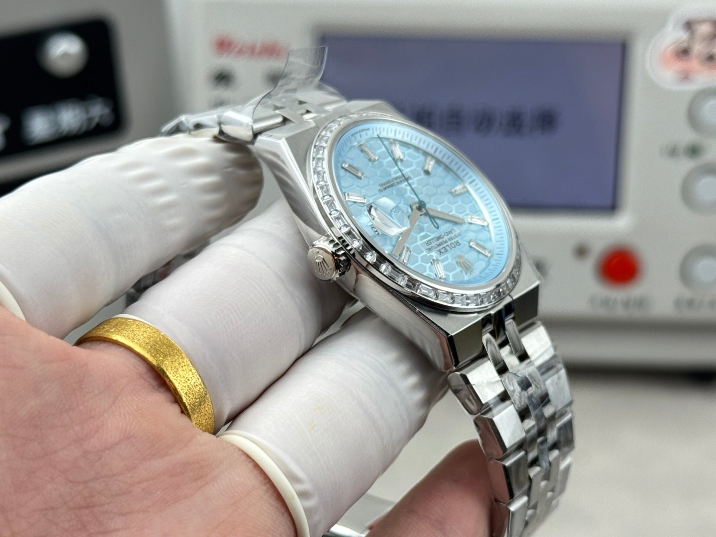 Rolex Land-Dweller Ice Bleu Motif Dail