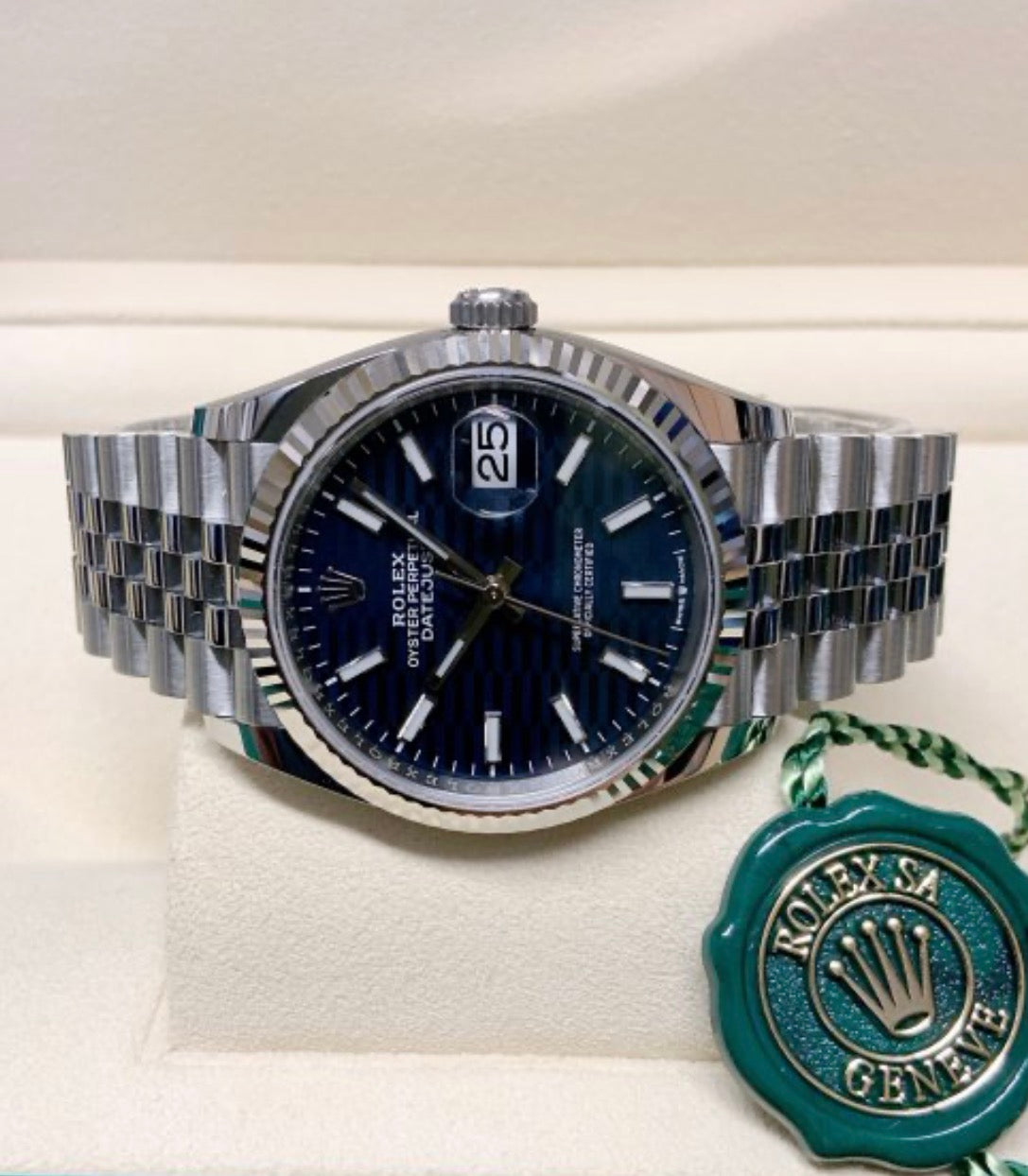 Rolex Datejust Blue Motif Dail (Super Clone)